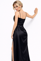 Obsidian The Essence of Midnight Elegance